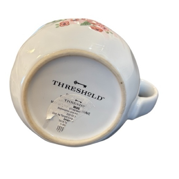 Threshold Happy Easter White Mug with Floral Design NEW - Picture 4 of 4